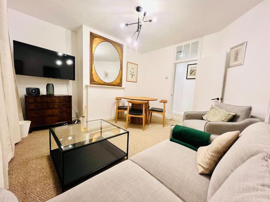 Modern Flat In Central London Bagian luar foto